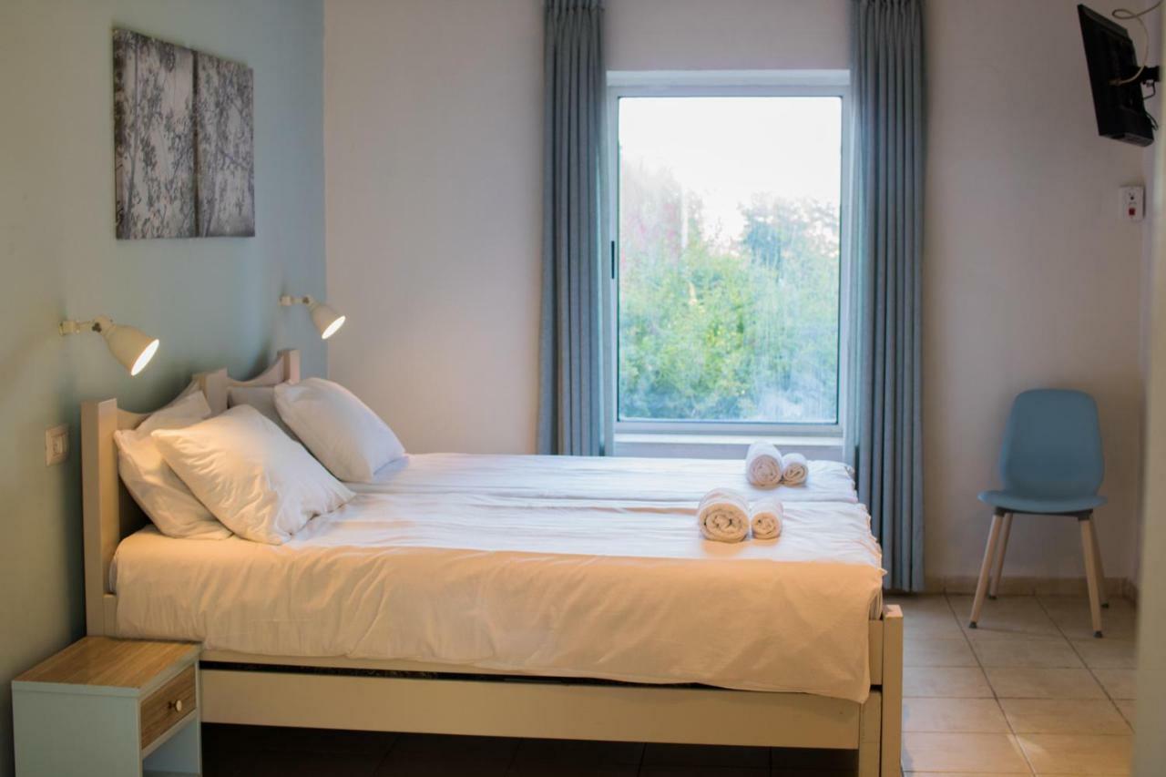 Ein Zurim Guest House 'En Zurim ภายนอก รูปภาพ