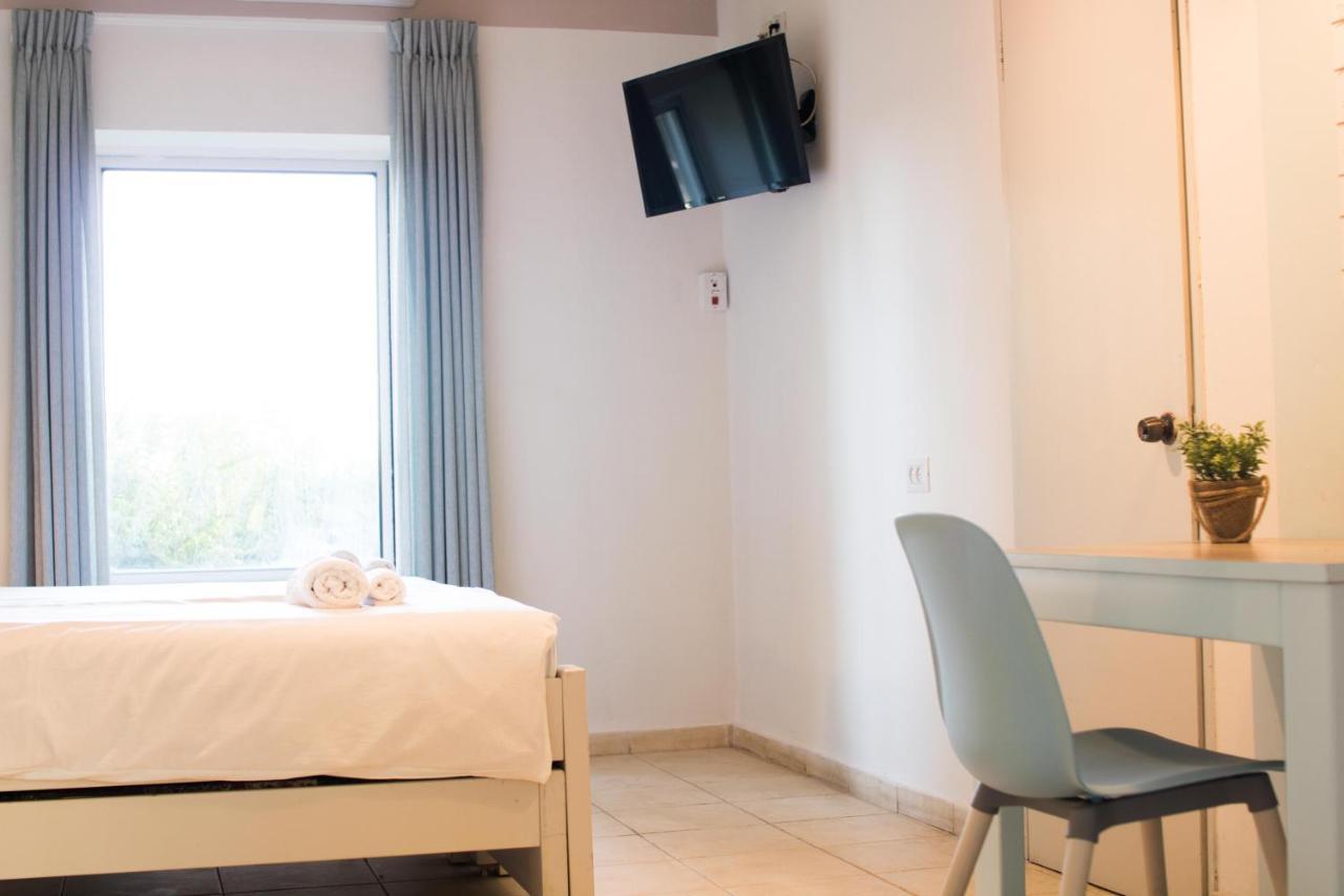 Ein Zurim Guest House 'En Zurim ภายนอก รูปภาพ